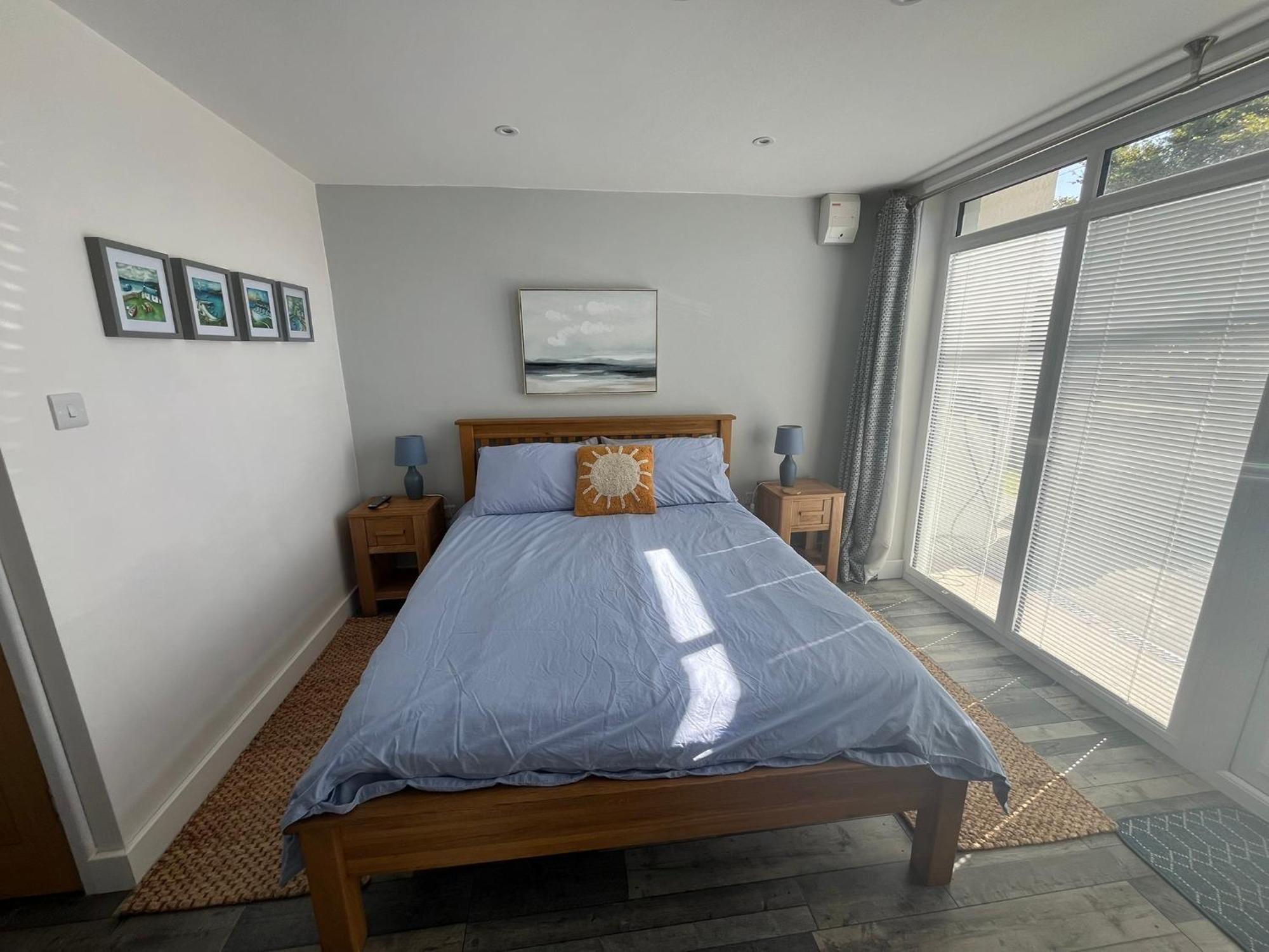 Entire Guest Suite In Four Mile Bridge, Rhoscolyn Valley Exterior foto